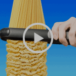 20 טריקים קטנים שיזרזו לך את הבישולים